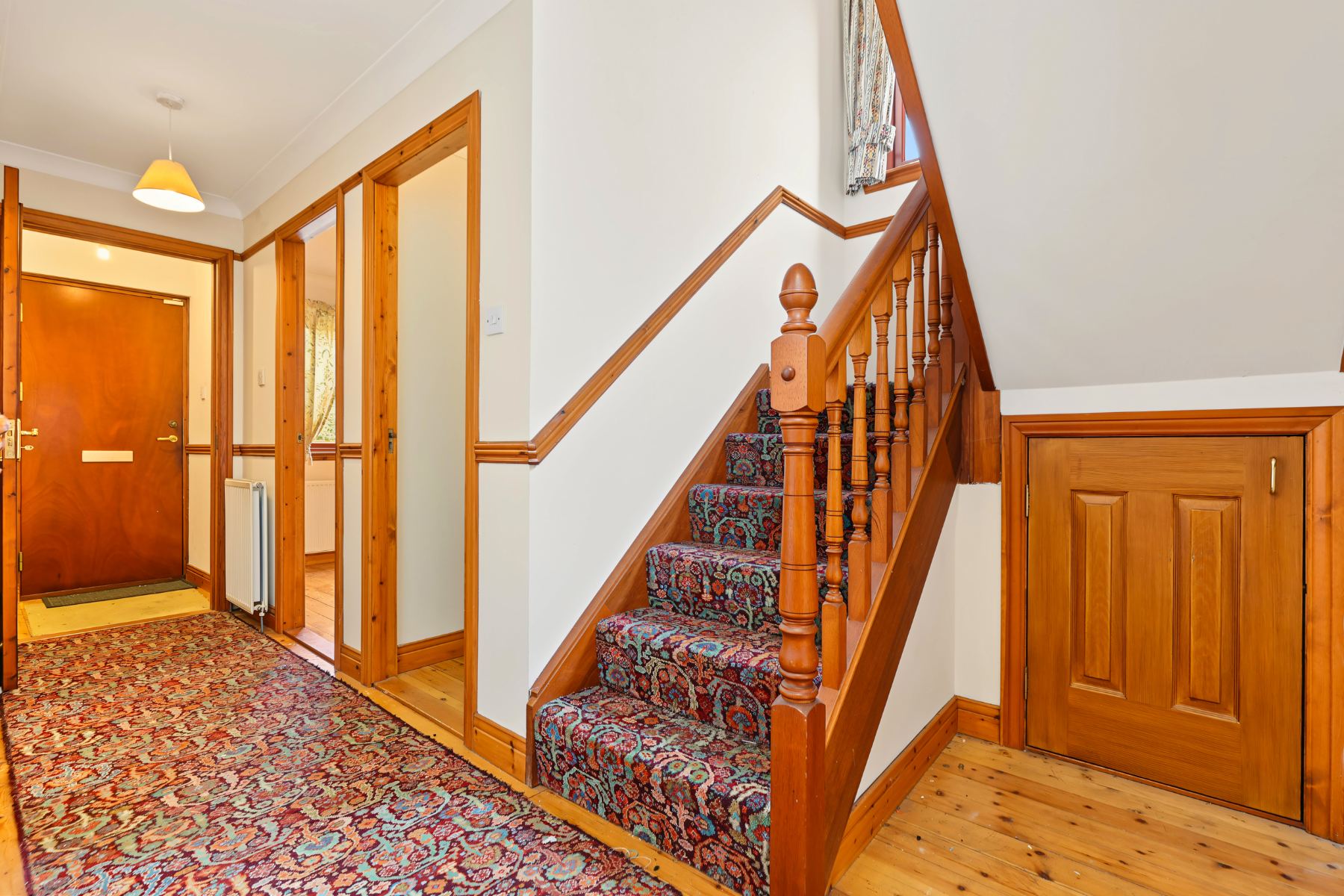Hallway of a Glasgow home being viewed